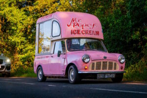 Mr Popeye Vintage icecream van to hire